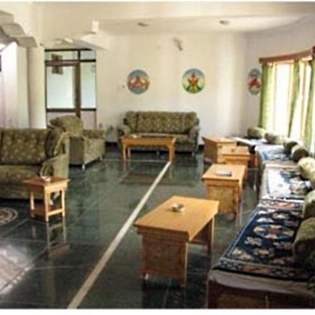 The Nature Residency Hotel Лех Екстериор снимка